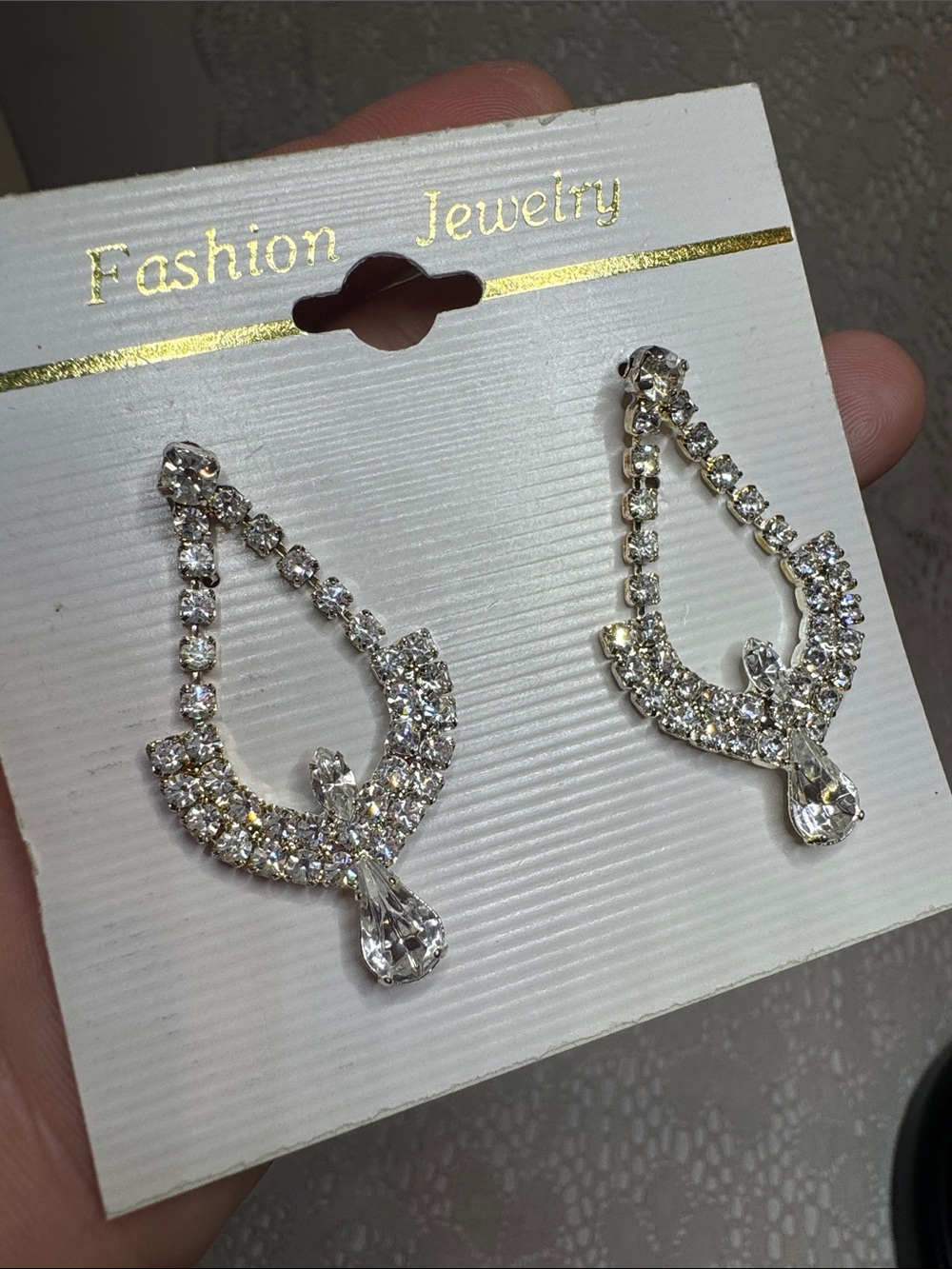 Fashion Rhinestone Jewelry Clear Crystal Teardrop Cluster Earrings Set Pair NEW - Picture 4 of 11